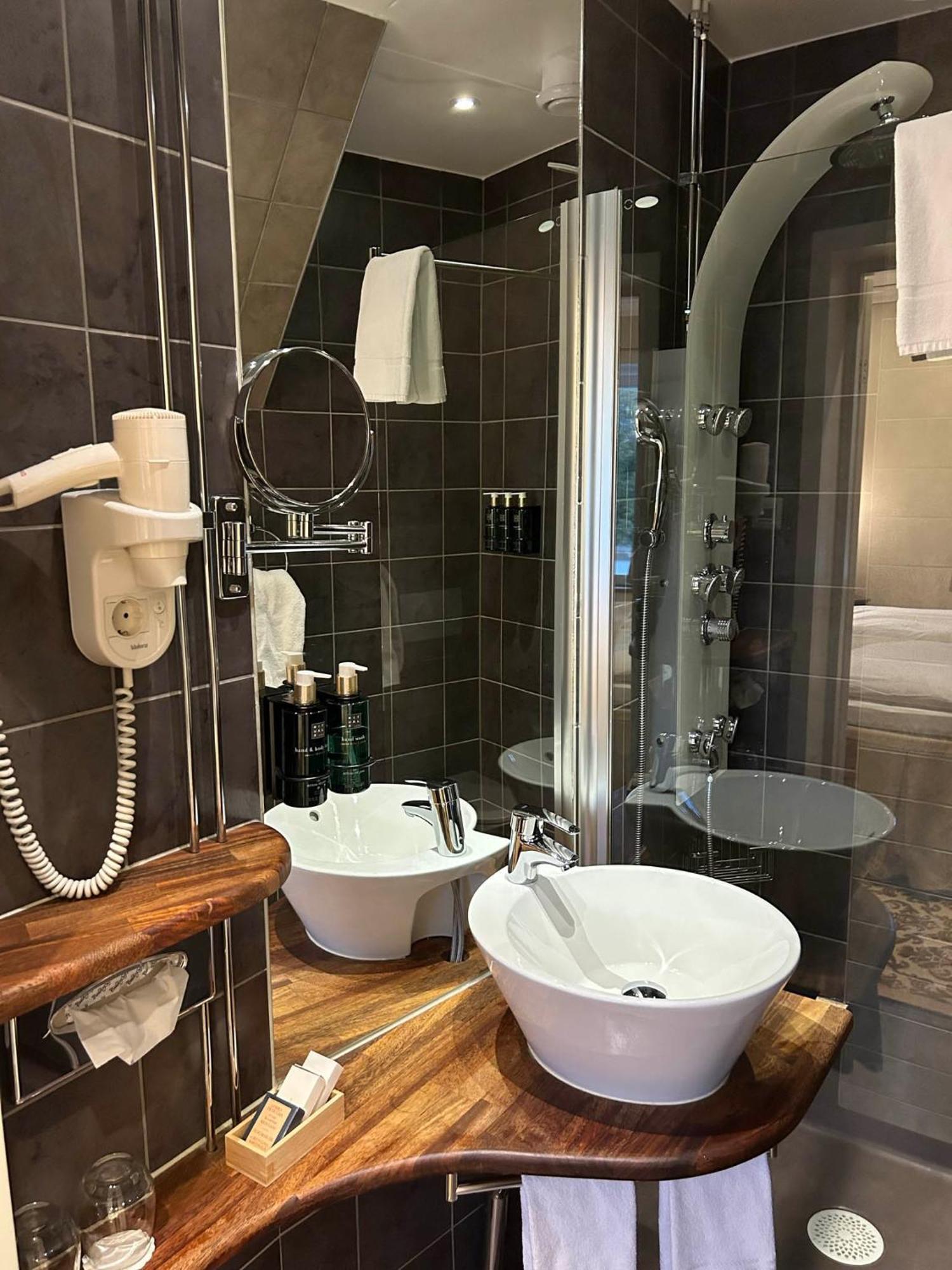 Sockerslottet Hotell Kristinehamn Zewnętrze zdjęcie