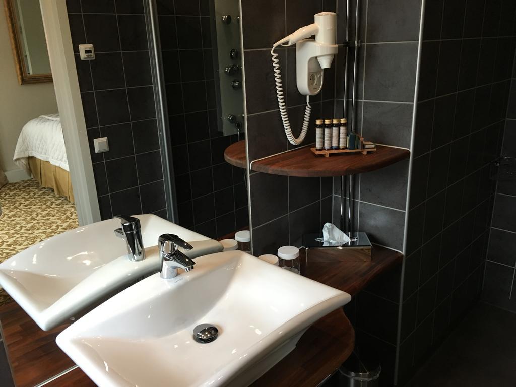 Sockerslottet Hotell Kristinehamn Zewnętrze zdjęcie